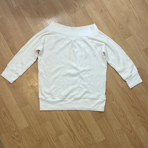Old Navy White waffle Perfect Fit Off The Shoulder 3/4 Length Sleeve top - Picture 1 of 6